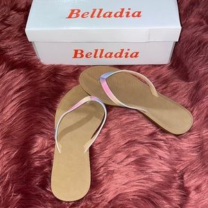 NWT! Woman’s Belladia Multi-Color Glitter Flip Flop